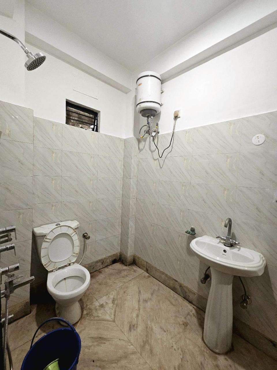 Hotel Vishal Siliguri Esterno foto