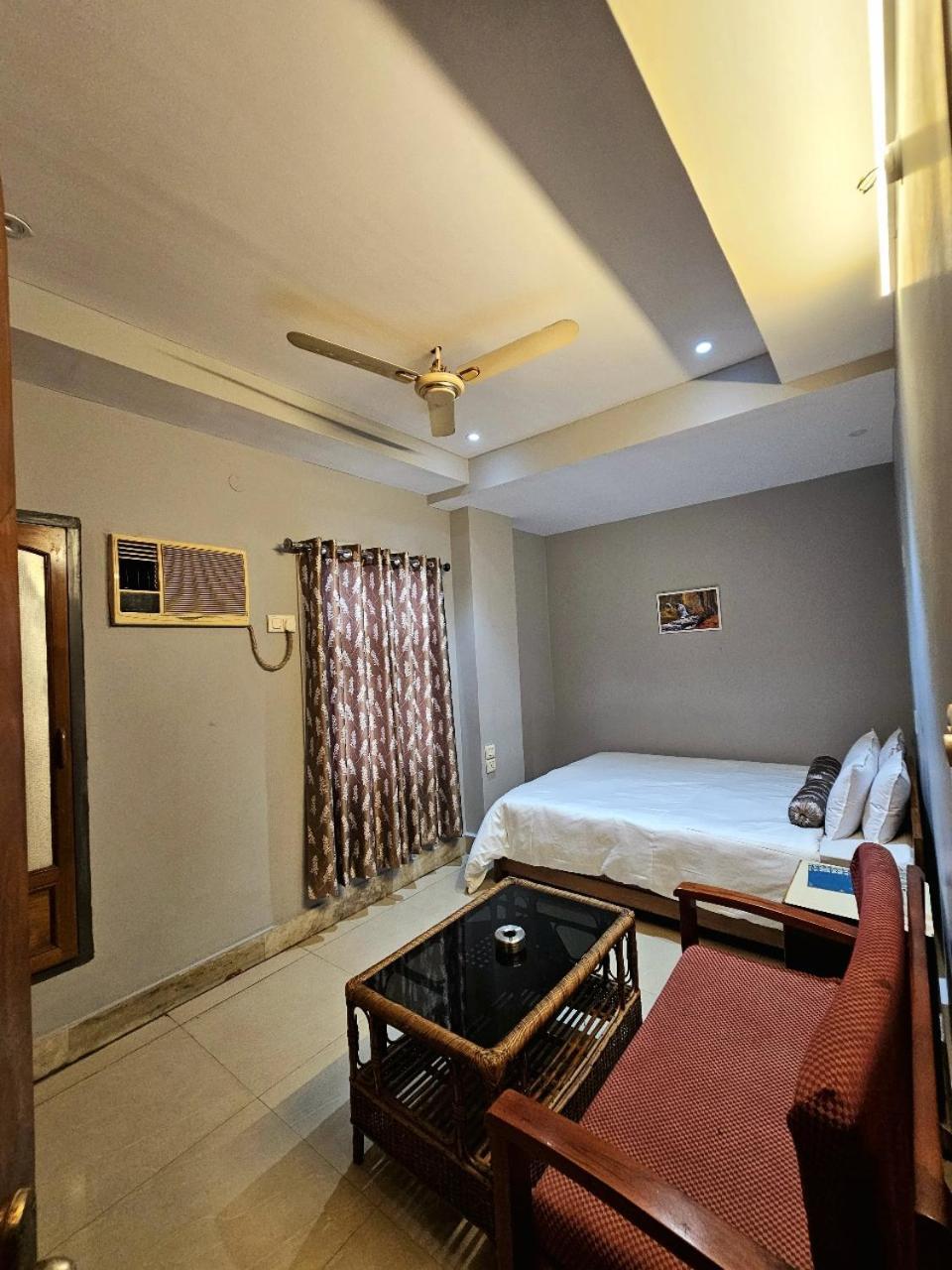 Hotel Vishal Siliguri Esterno foto