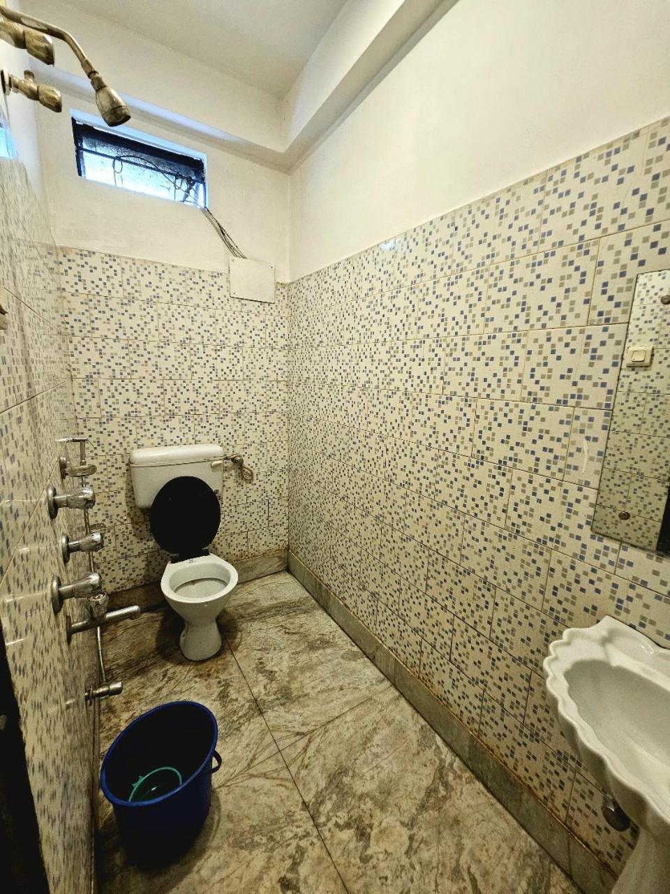 Hotel Vishal Siliguri Esterno foto