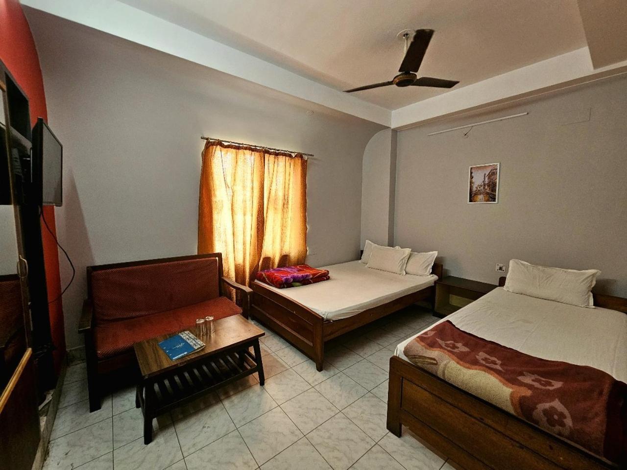 Hotel Vishal Siliguri Esterno foto